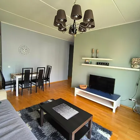 Chelsea Papiniidu 64 Apartman *