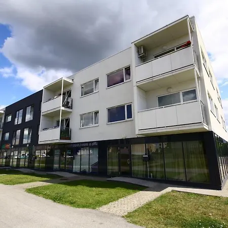 Chelsea Papiniidu 64 Apartman *